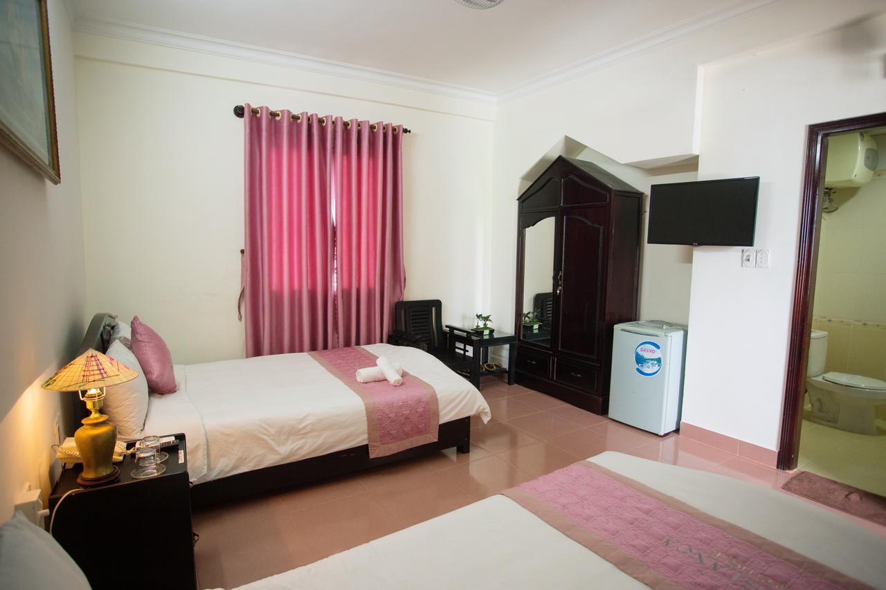Casablanca Boutique Hotel Hue Exterior photo